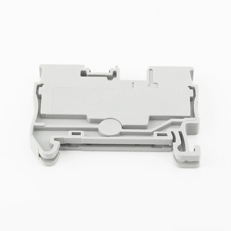 يتم تغذية PT 2.5 من خلال كتلة طرفية للسكك الحديدية Din