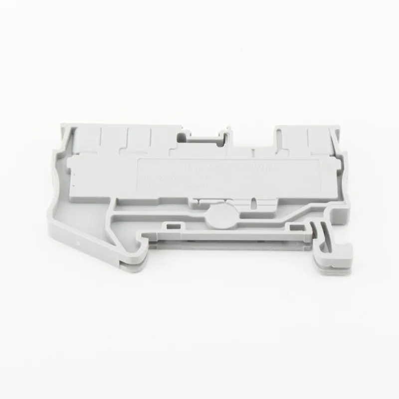 تغذية PT4 TWIN من خلال كتلة طرفية للسكك الحديدية Din